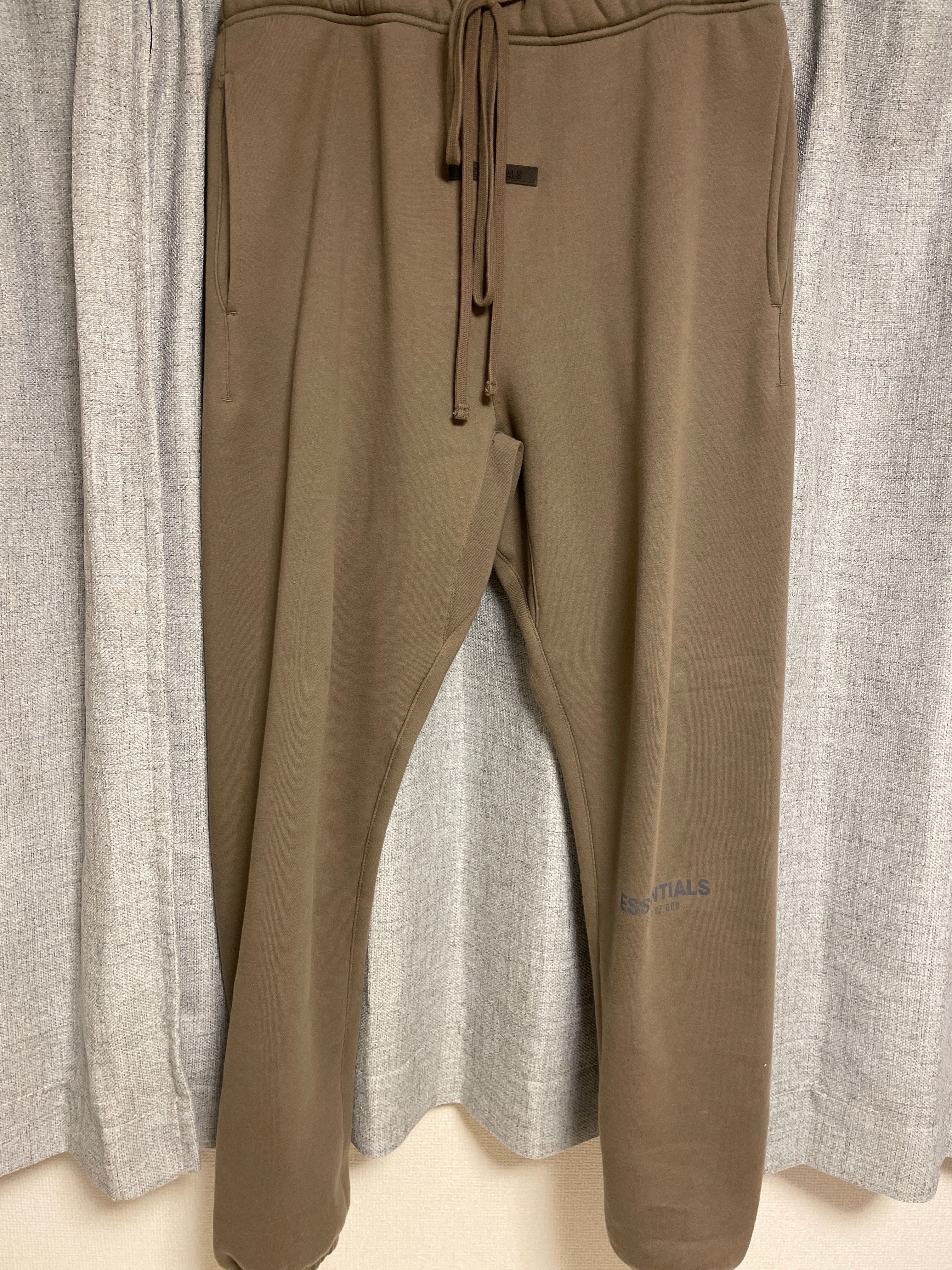 FEAR OF GOD ESSENTIALS Sweatpant "Taupe"