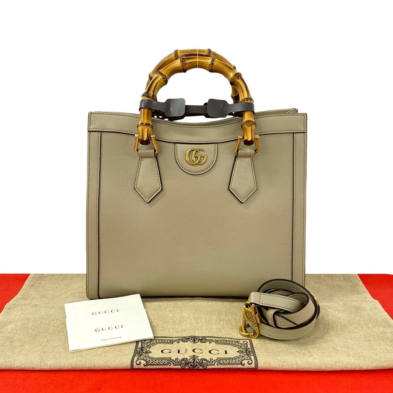 GUCCI グッチ ダイアナ スモール バンブー GG ロゴ 金具 レザー ショルダーバッグ ブラック
41694