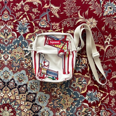 Supreme Guns Embroidered Leather Shoulder Bag "White"