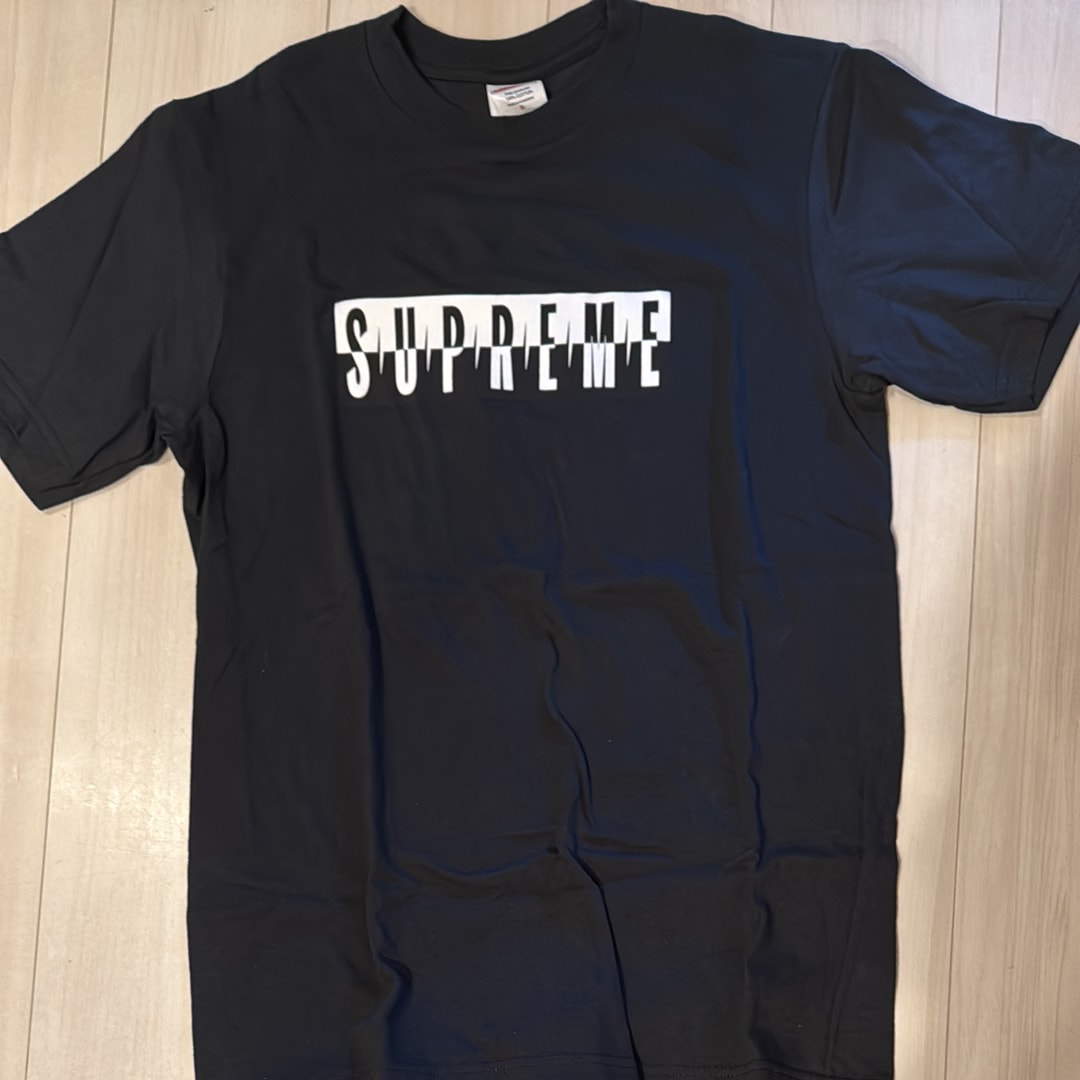 Supreme Split Tee 