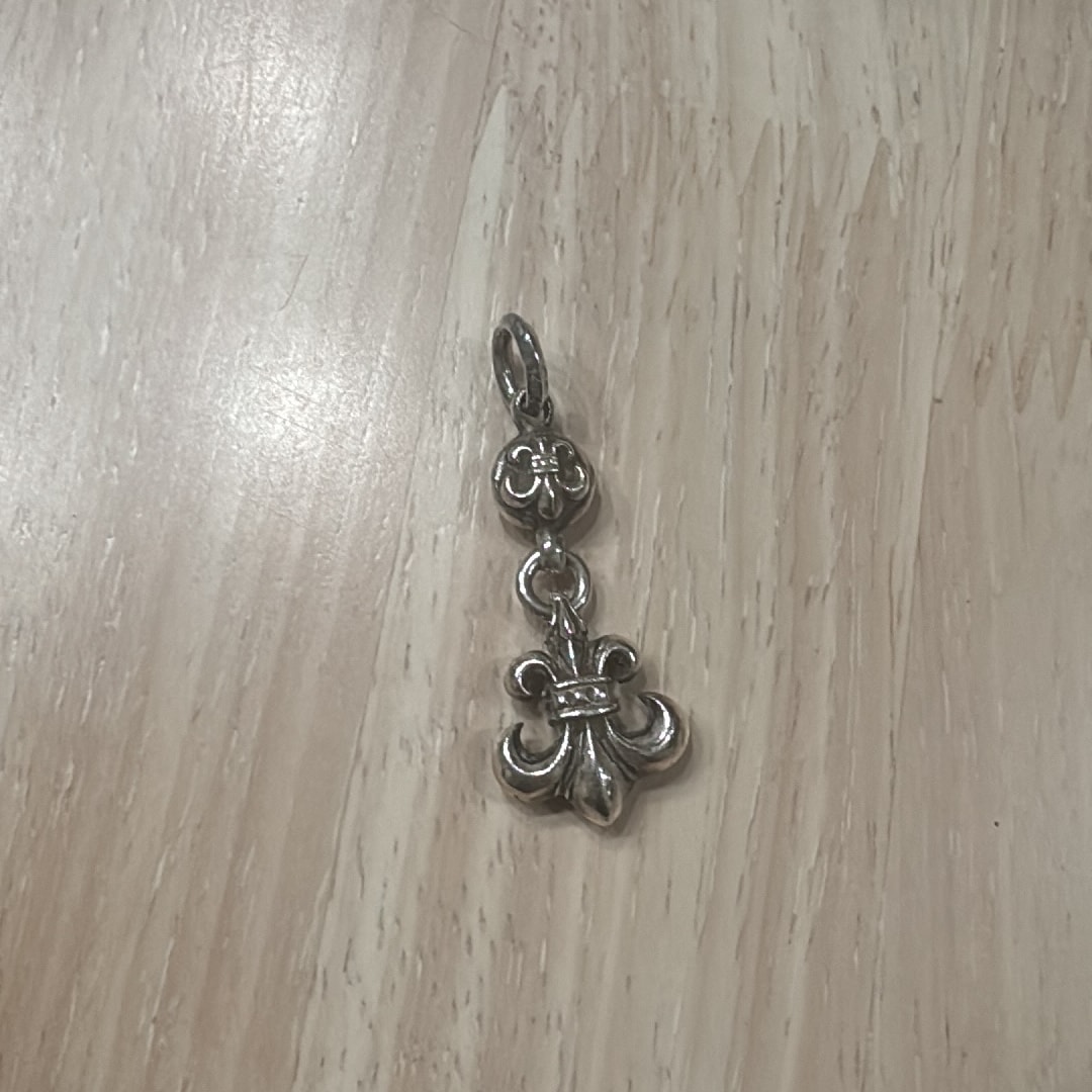 Chrome Hearts 1 Ball BS Flare Charm "Silver"