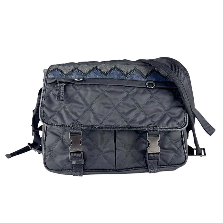 プラダ PRADA ショルダーバッグ ナイロン ブラック メンズ【中古】 z8543