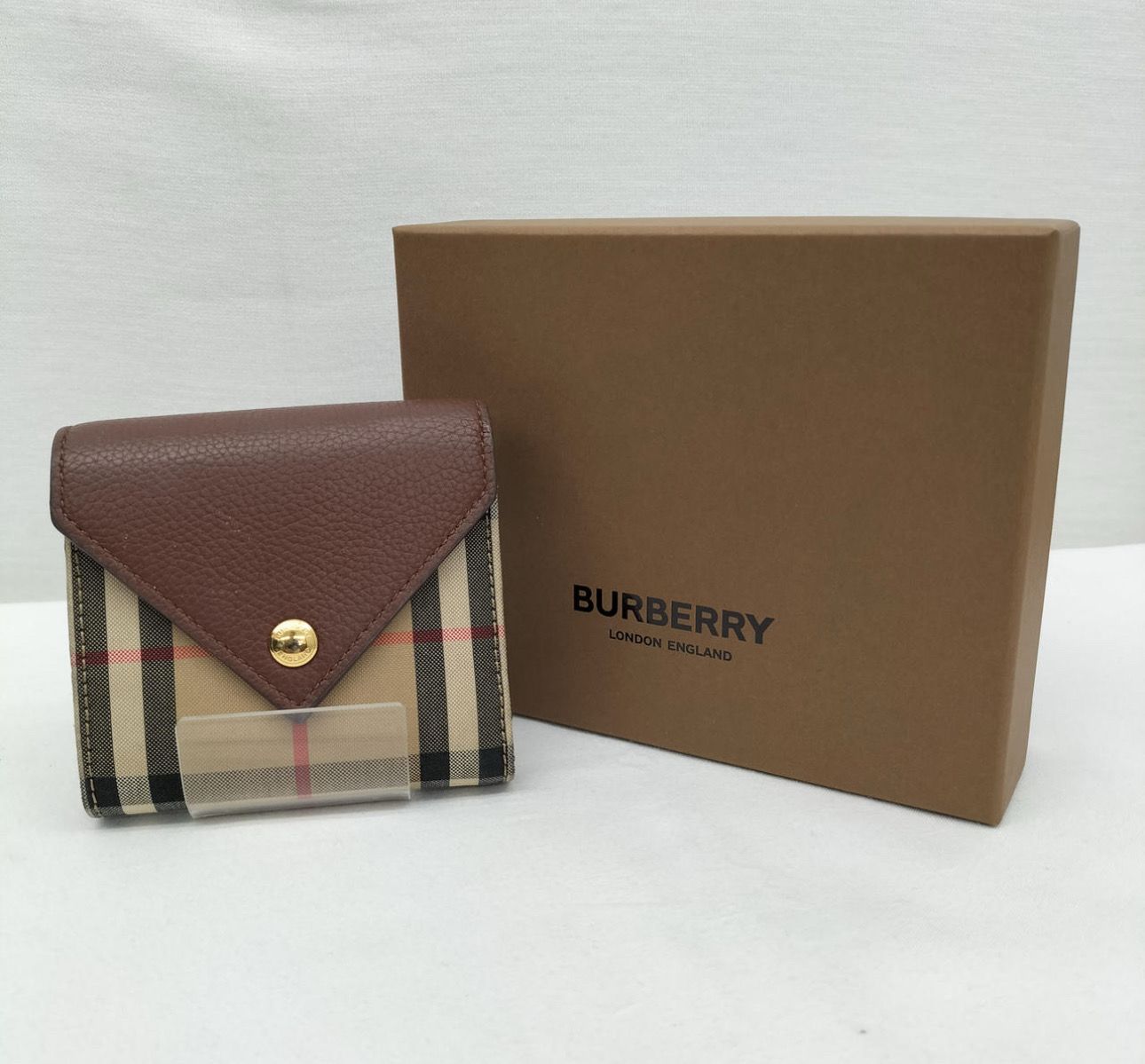 BURBERRY