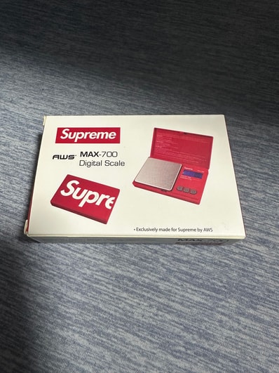 Supreme / AWS® MAX-700 Digital Scale "Red"