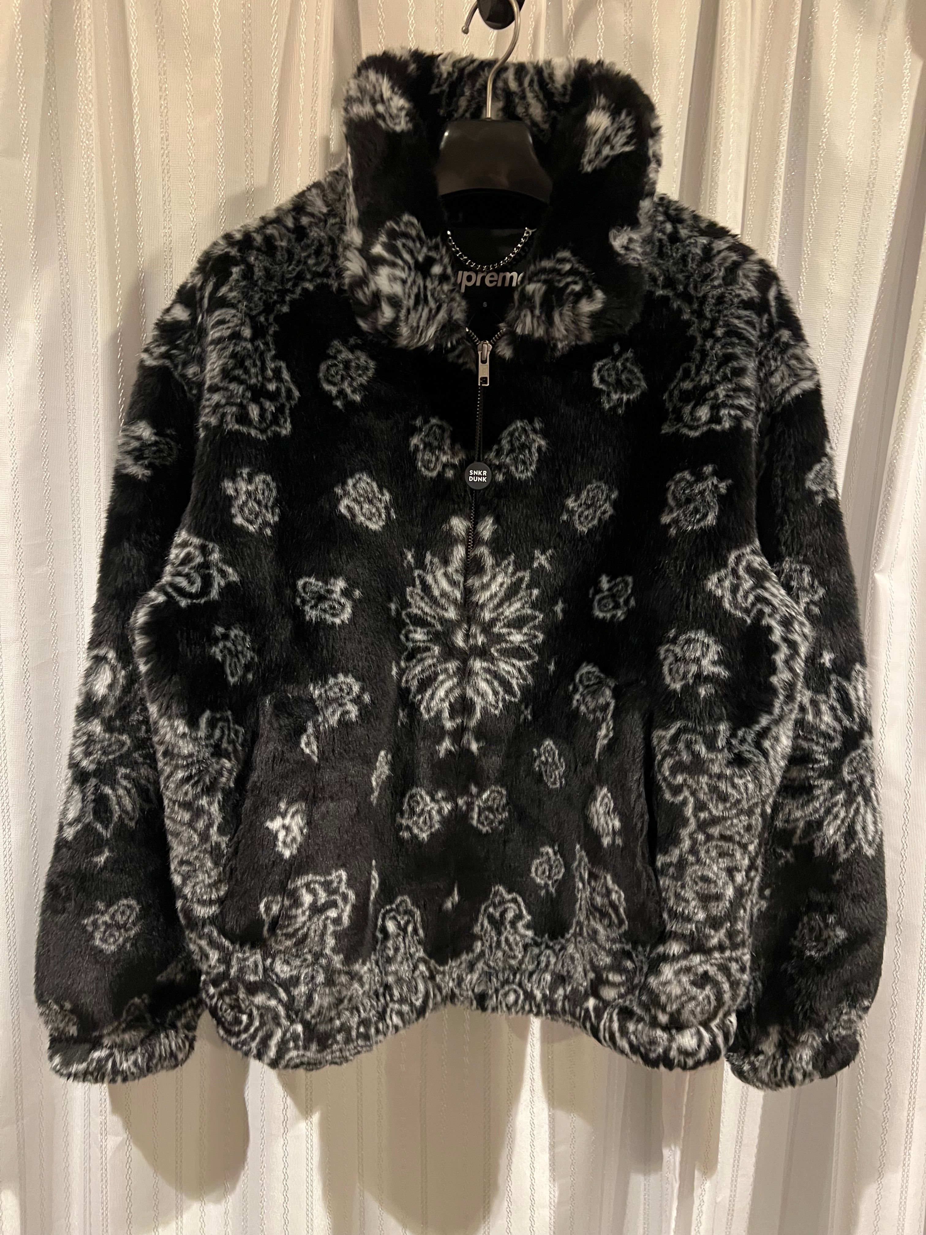 Supreme Bandana Faux Fur Bomber Jacket "Black"