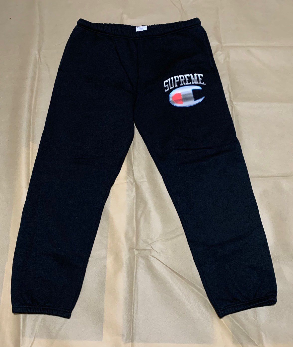 Supreme / Champion® Label Hooded Sweatshirt "Black"