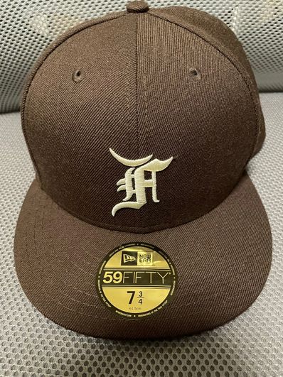FEAR OF GOD ESSENTIALS New Era Fitted Cap "Brown"