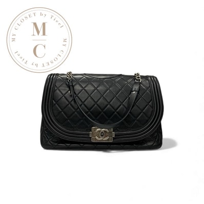 シャネル CHANEL バッグ ショルダーバッグ ラムスキン ブラック 黒 シルバー マトラッセ ココマーク ボーイシャネル ガンメタリック金具 チェーン