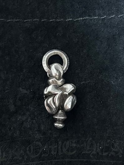 Chrome Hearts Charm 3 Lips & Tan Swiv "Silver"