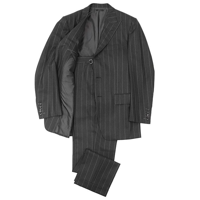 TOM FORD トムフォード セットアップ サイズ 48R メンズ ジャケット スラックス ピンストライプ ピークドラペル 3B 本切羽 チェンジポケット サイドベンツ サイドアジャスター スーツ チャコール イタリア製