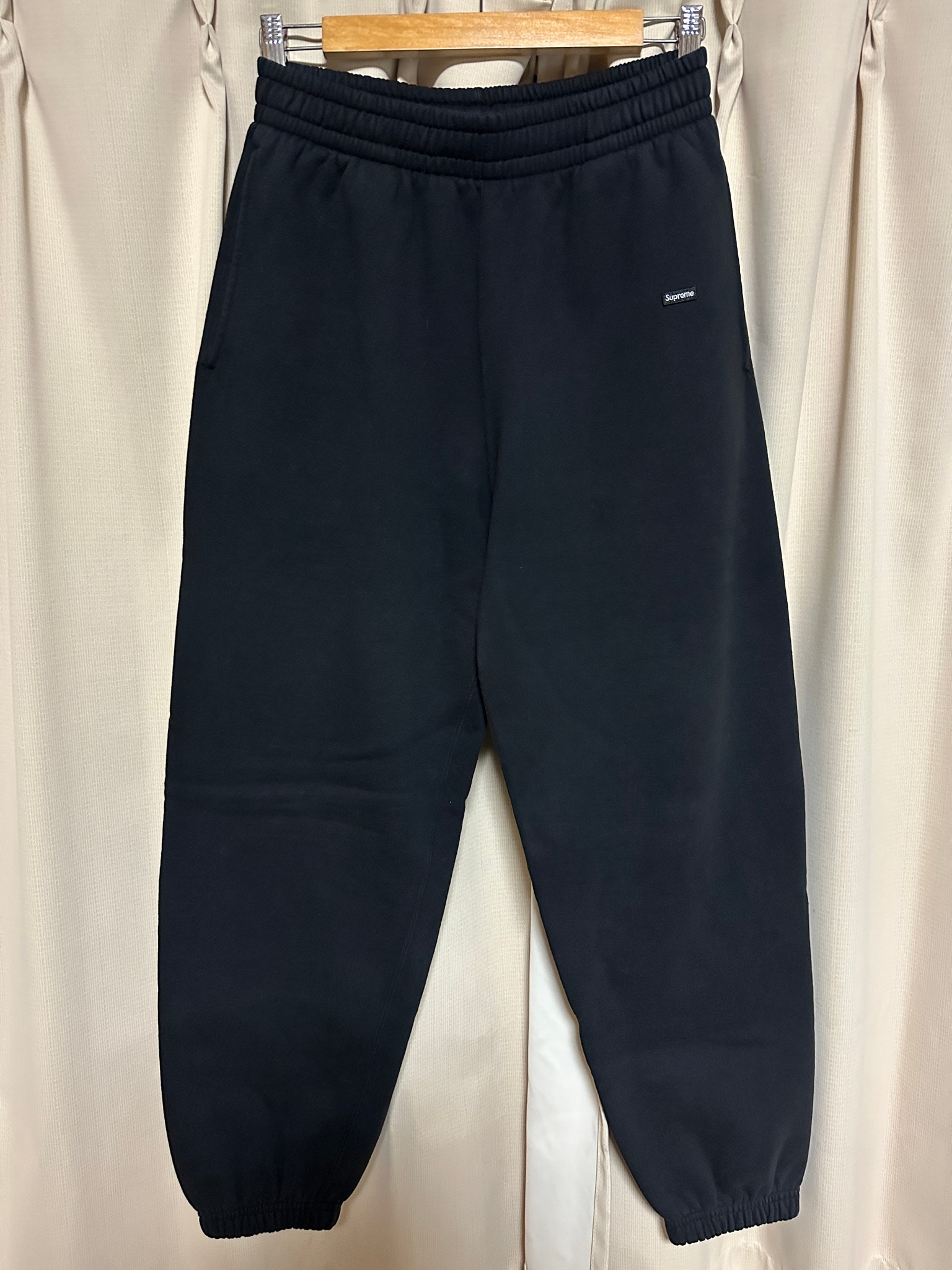 Supreme Small Box Sweatpant (25FW) "Black"