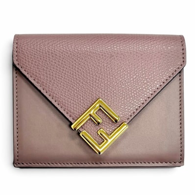 極美品 フェンディ FFダイヤモンド レザー コンパクトウォレット 8M0480