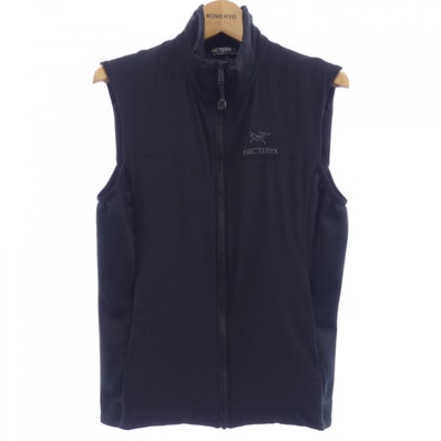 アークテリクス ARC'TERYX ベスト
