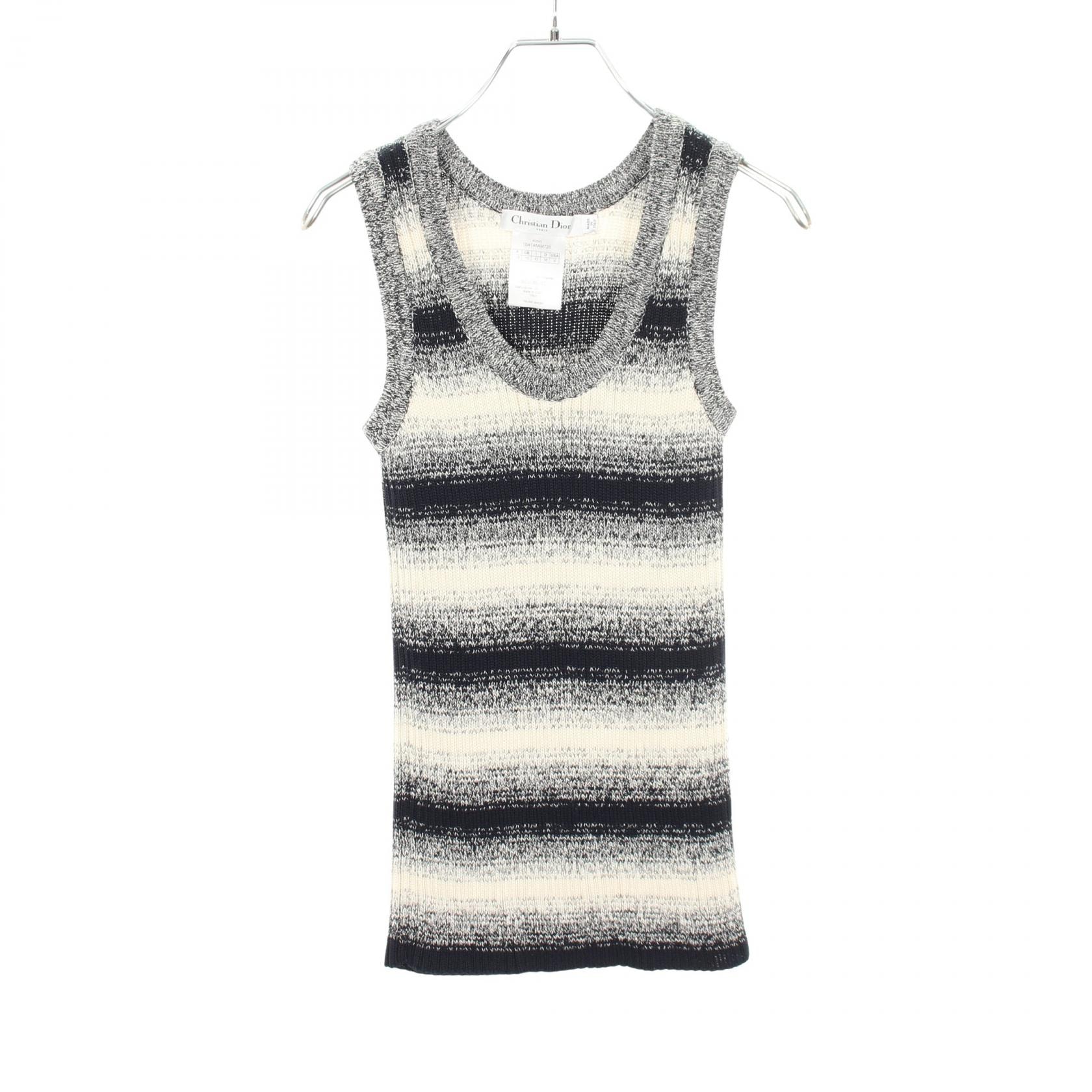 クリスチャンディオール CHRISTIAN DIOR 323T06A4414 Tシャツ 美品☆Christian Dior クリスチャンディオール 323T06A4414 ロゴ エン