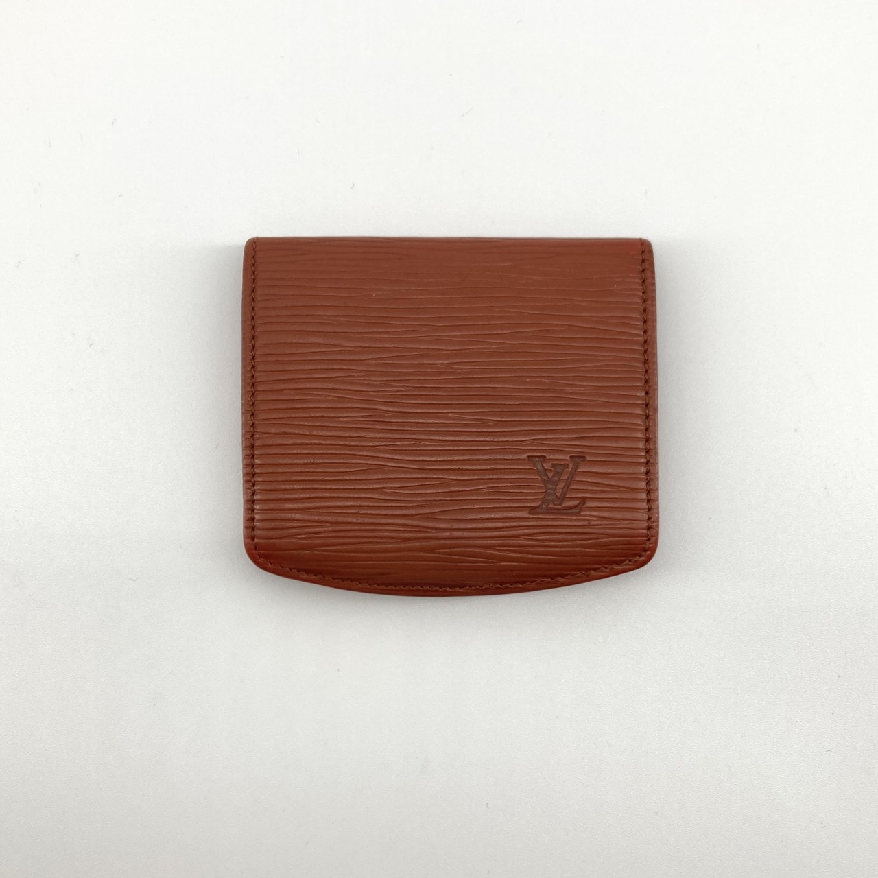 LOUIS VUITTON(ルイ・ヴィトン) エピ キュベット スプール グレインレザー M63703 コインケース 42.09g ケニアブラウン