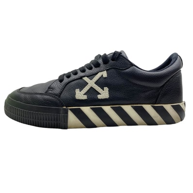 OFF-WHITE オフホワイト スニーカー 19AW OMIA085F19D680011001 LOW VULCANIZED Black Leather タグ付き バルカナイズド アローロゴワッペン ローカット スニーカー シューズ ブラック系 42【中古】