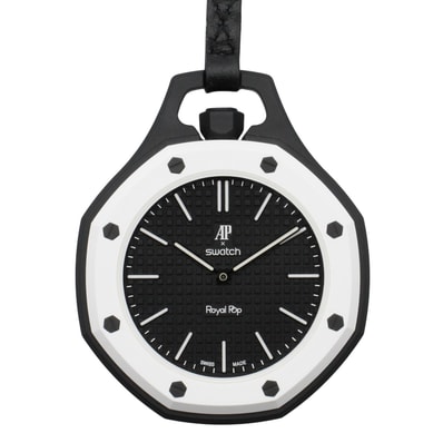 スウォッチ Swatch OCHO NEGRO SWATCH×AP 腕時計 時計 BIOCERAMIC レディース ブラック系 SSX03W101N 【中古】