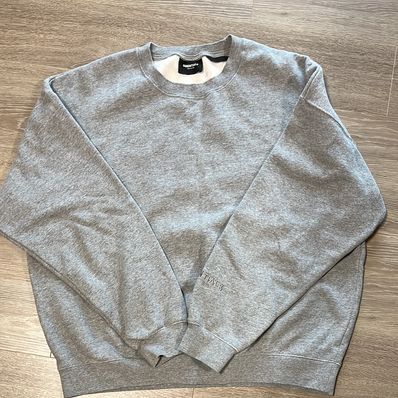 essentials FEAR OF GOD スウェット バックプリント グレー