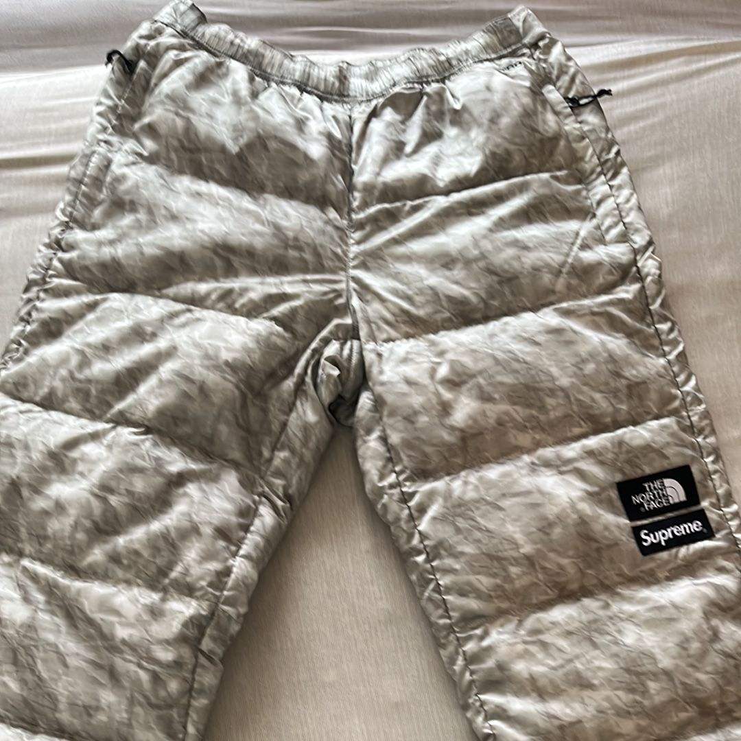 Supreme x The North Face Paper Print Nuptse Pant "White"