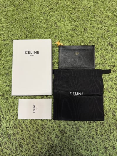 CELINE ジップ付きカードホルダー トリオンフ チャーム / グレインドカーフスキン