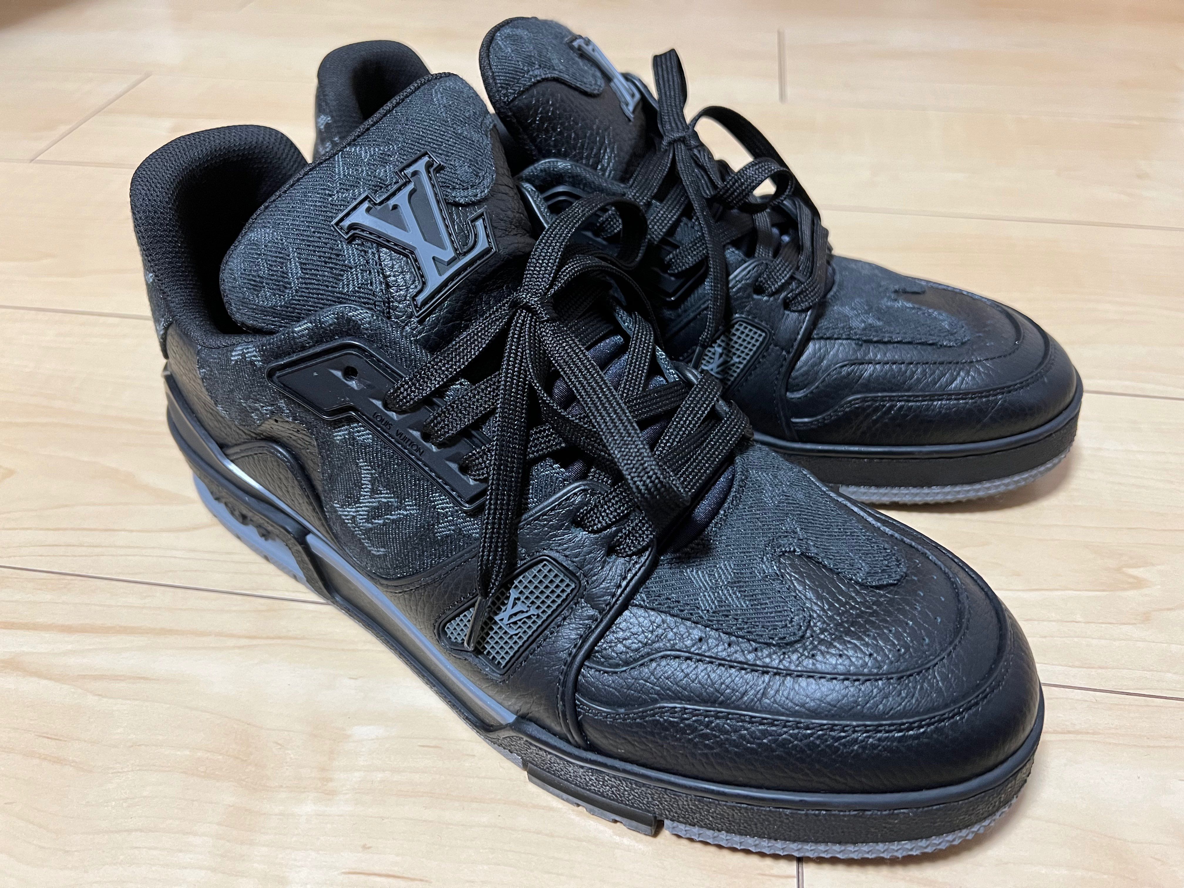 NIGOコラボ LVトレイナー・ライン スニーカー