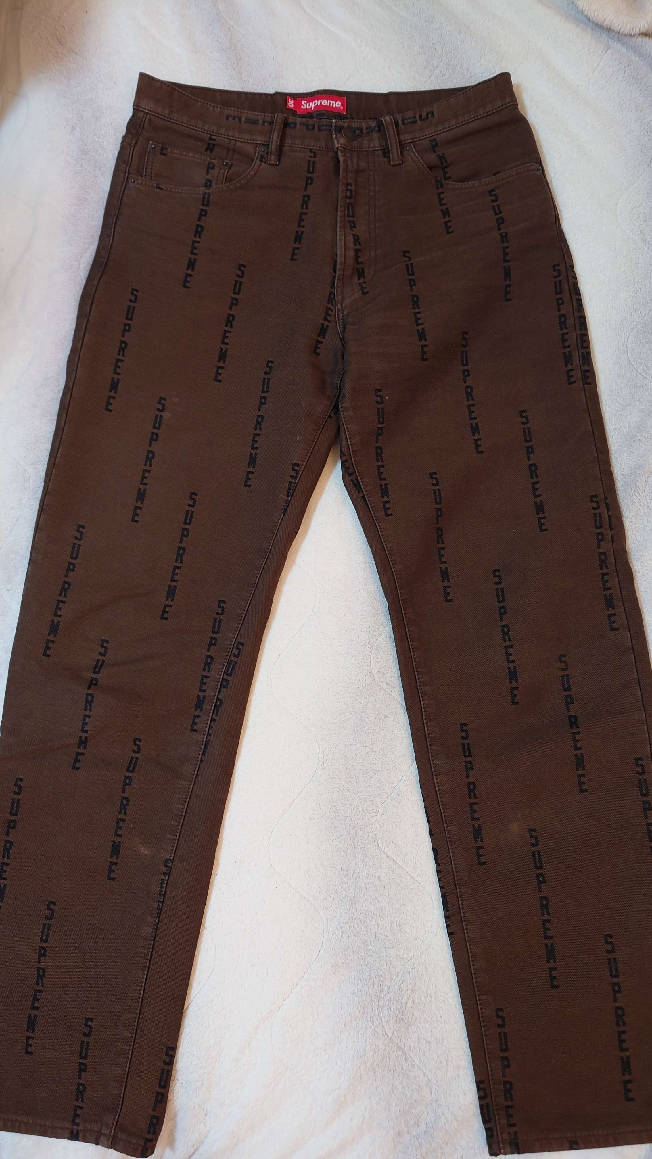 supreme ロゴストライプジャカードレギュラーデニム ブラウン