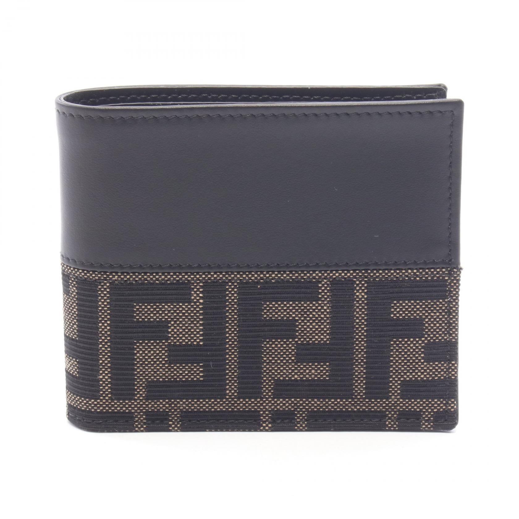 フェンディ FENDI FFジャガード ズッカ 二つ折り財布 財布 キャンバス レザー メンズ ブラック系 / ブラウン系 7M0169B139F0XLL 【新品】