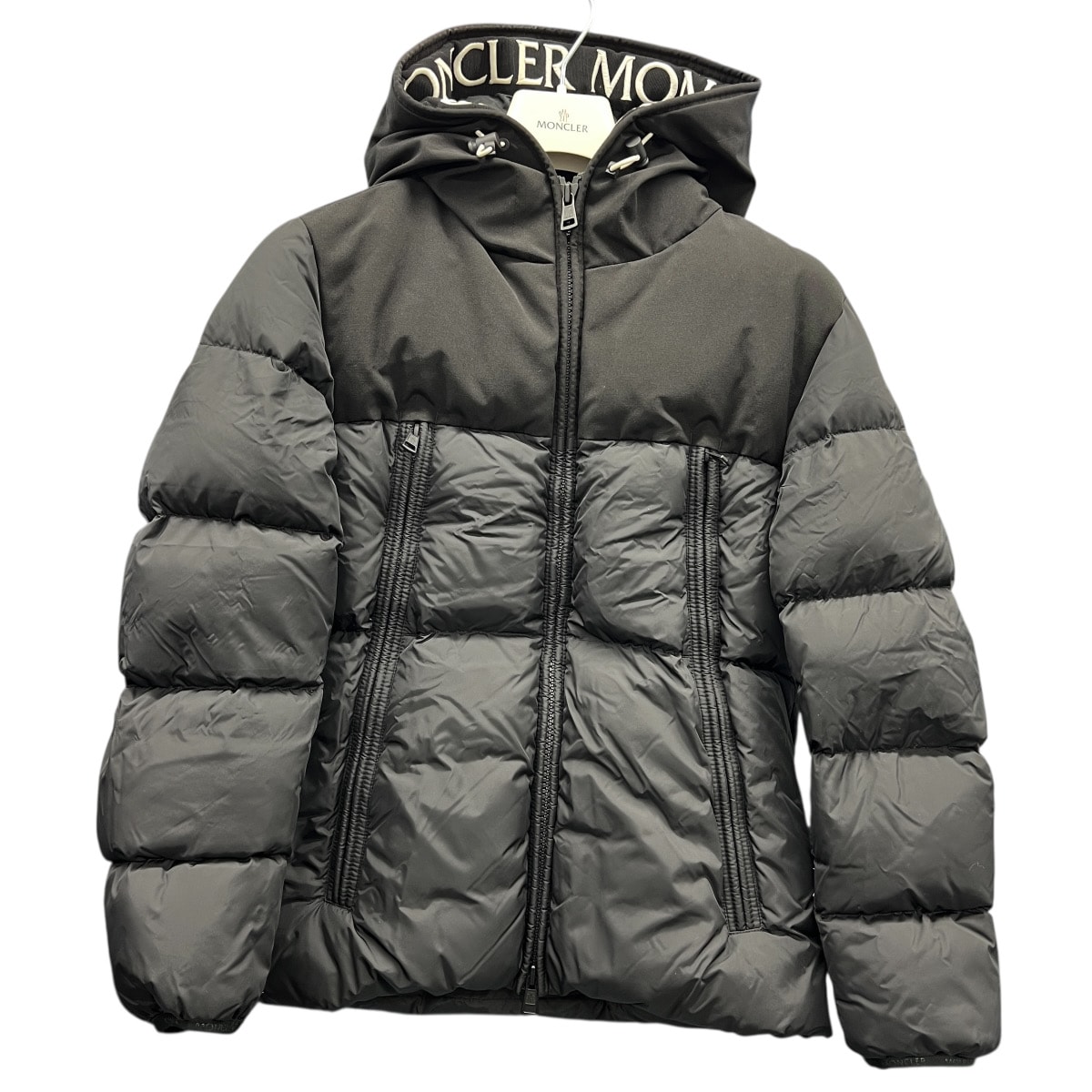 MONCLER 美品 モンクレール 2018年 MONTCLAR モンクラー 41320 ダウンジャケット ナイロン フェザー ブラック サイズ0 ロゴ ダウンパーカー コミックタグ アニメタグ ABランク 中古 鑑定済 モンクレールダウン