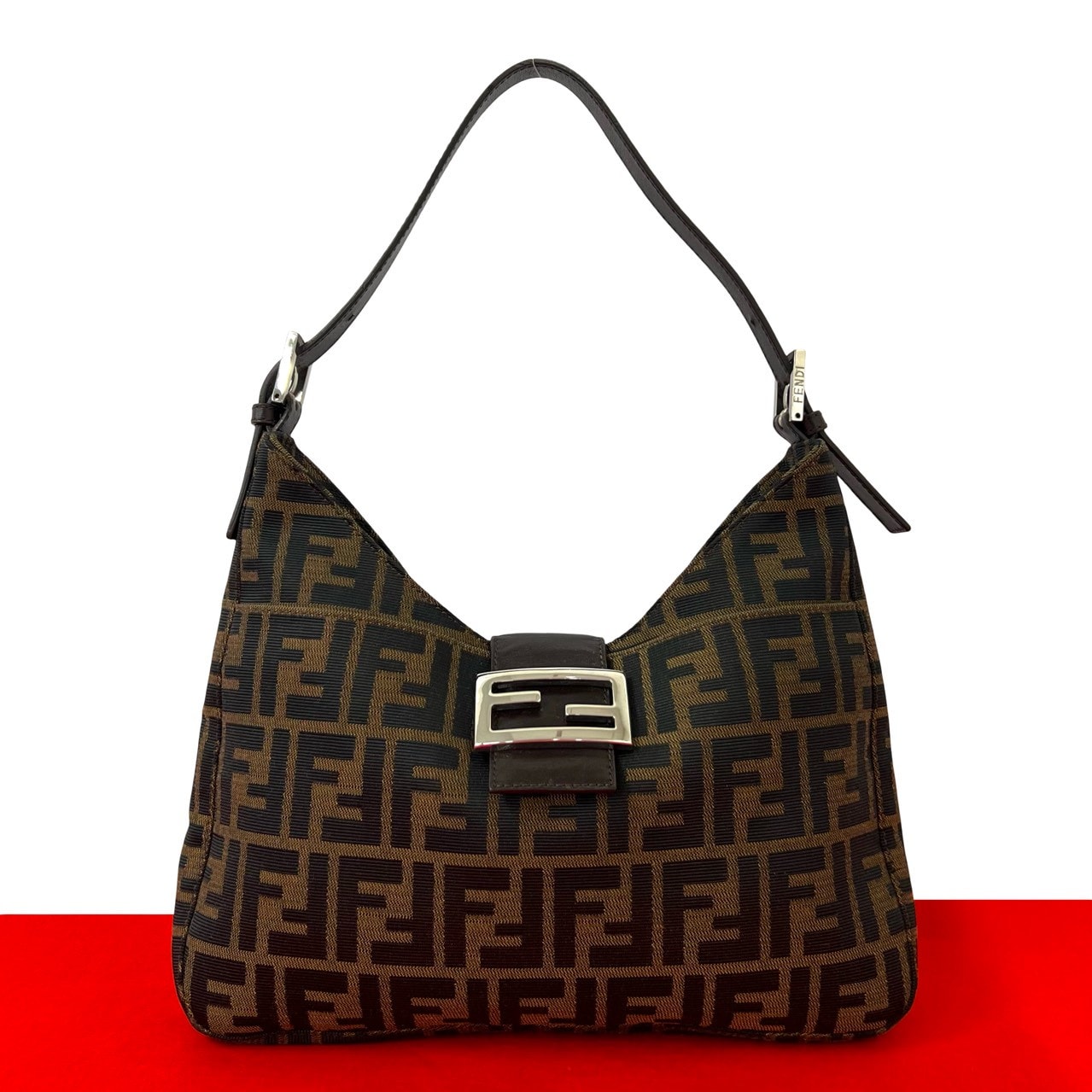 FENDI フェンディ ズッカ FF 柄 ナイロン レザー ショルダーバッグ ブラウン
 77389