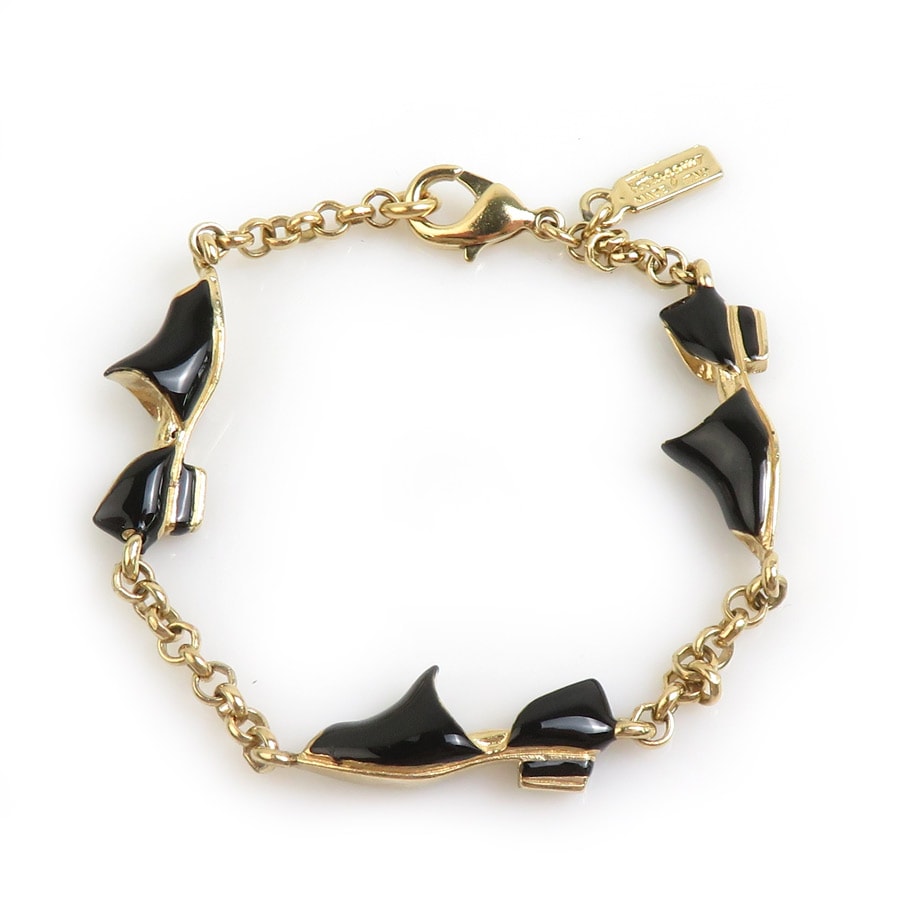 送料無料あり　美品　フェラガモ　ブレスレット　ゴールドカラー　金属製　重厚感あり　メンズOK　管理番号YAS-606 大幅値下げ 美品 サルヴァトーレ・フェラガモ ブレスレット ゴールドカラー