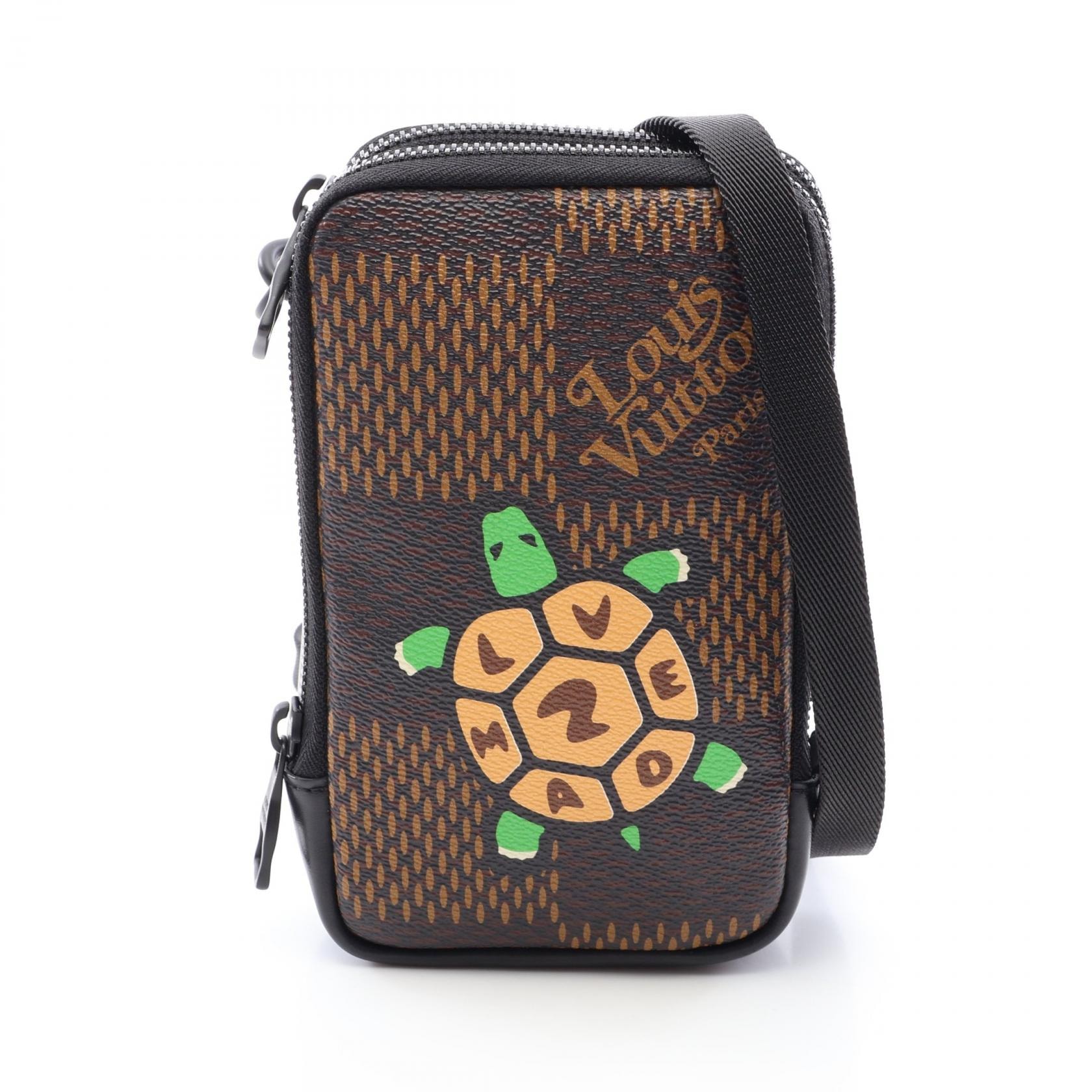 ルイ・ヴィトン LOUIS VUITTON LOUIS VUITTON × NIGO ダブルフォンポーチ ショルダーバッグ バッグ PVCコーティングキャンバス レザー ダミエ・ジャイアント メンズ レディース ブラウン系 / マルチカラー N40377