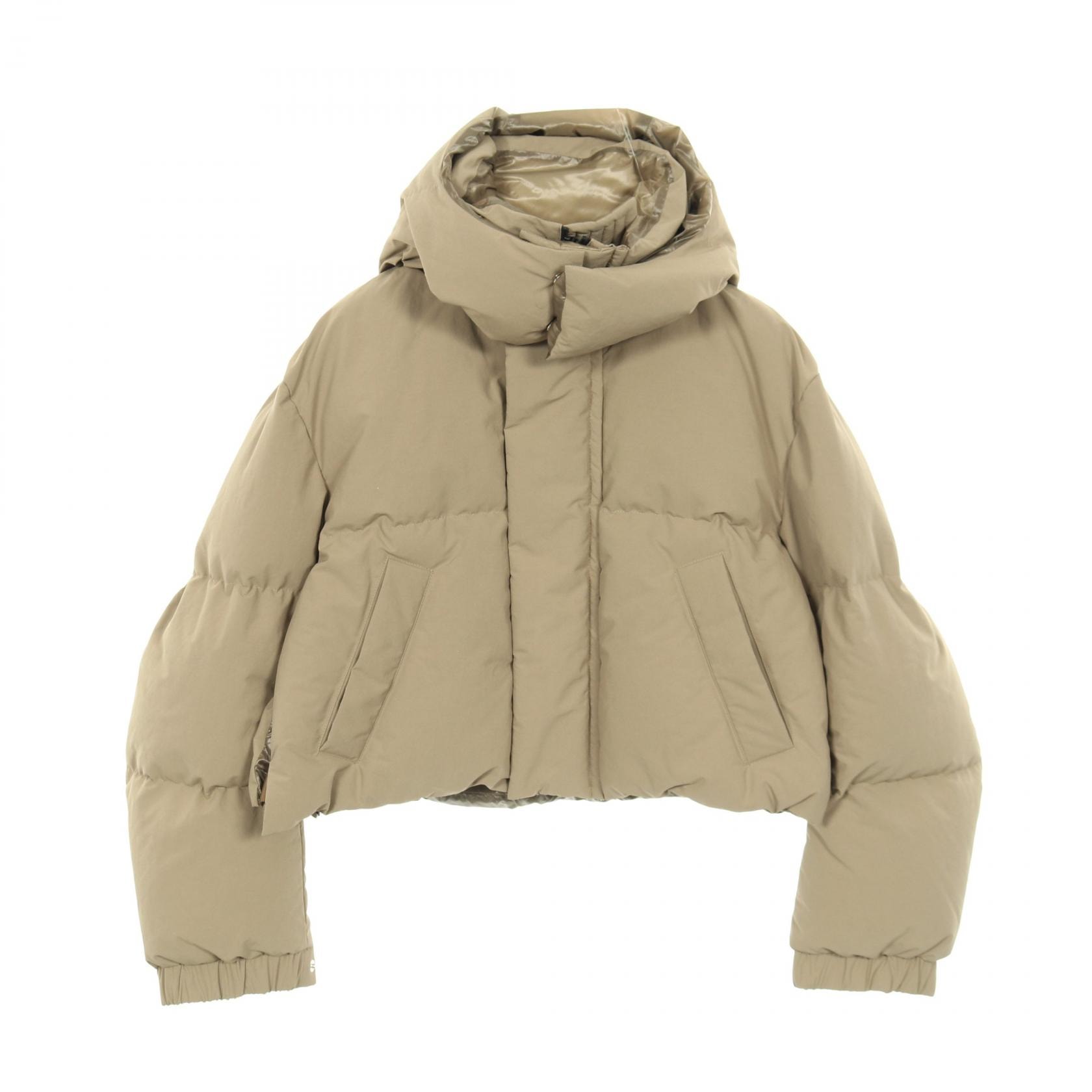 サカイ Sacai Matte Taffeta Padded Blouson パデッドフーデッド ダウンジャケット 衣料品 アウター ポリエステル レディース ベージュ系 【中古】