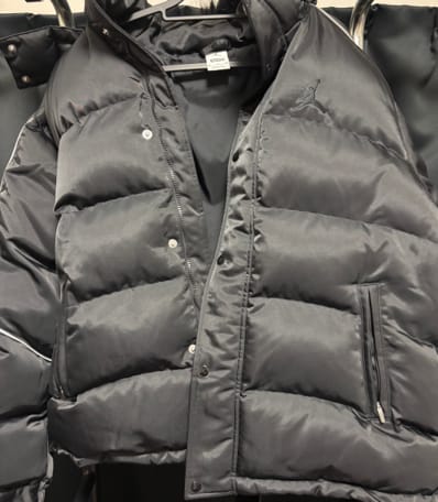 Supreme x Jordan Puffer Jacket "Black"