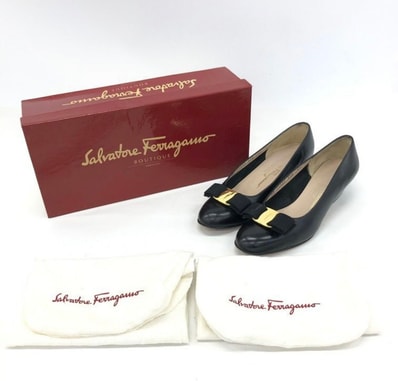サルヴァトーレフェラガモDR23327 パンプス レディース
