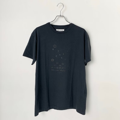 Maison Margiela Women's Short Sleeve T-Shirt Numbering Logo "Black"
