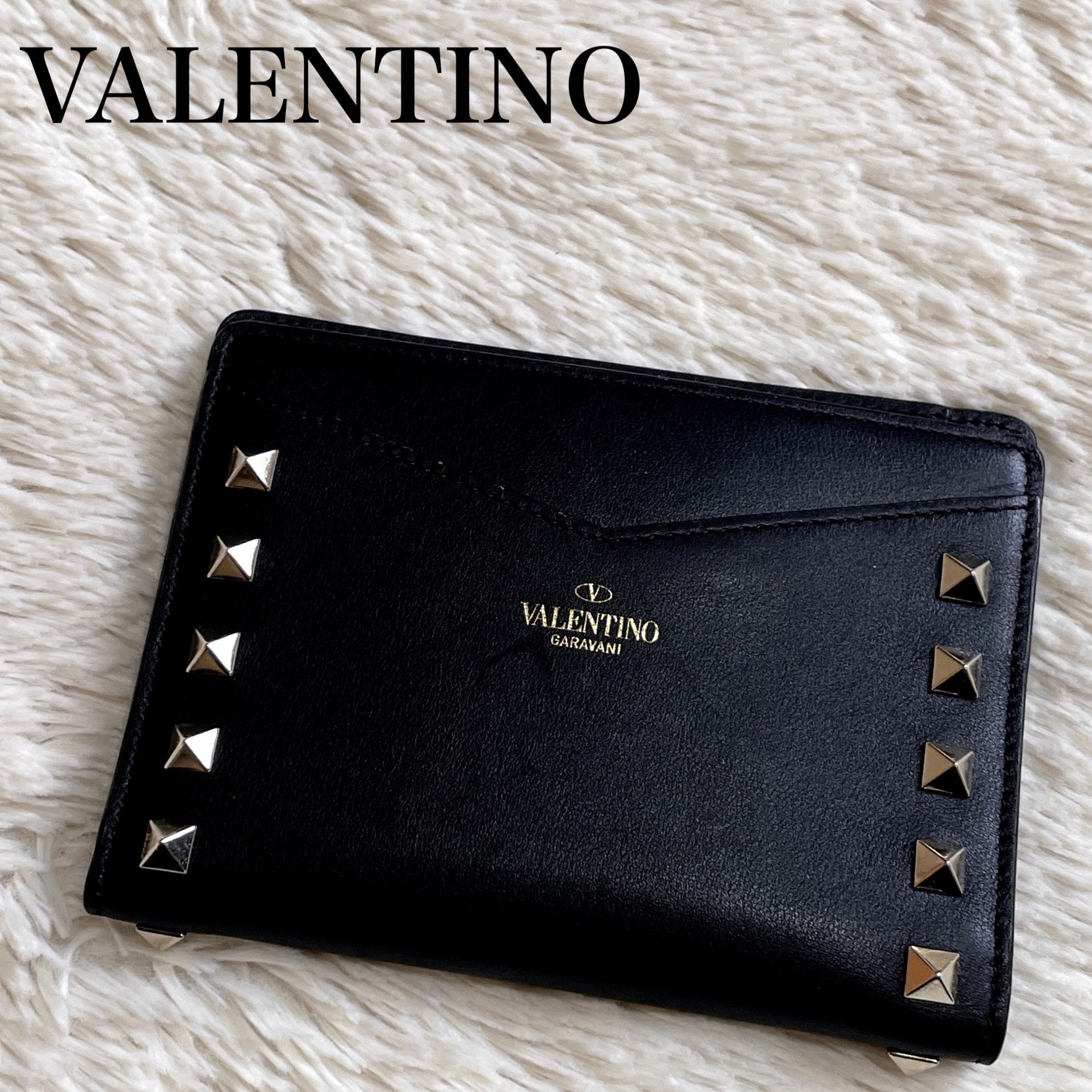 VALENTINO ヴァレンティノ スタッズ 折り財布 カードケース 黒