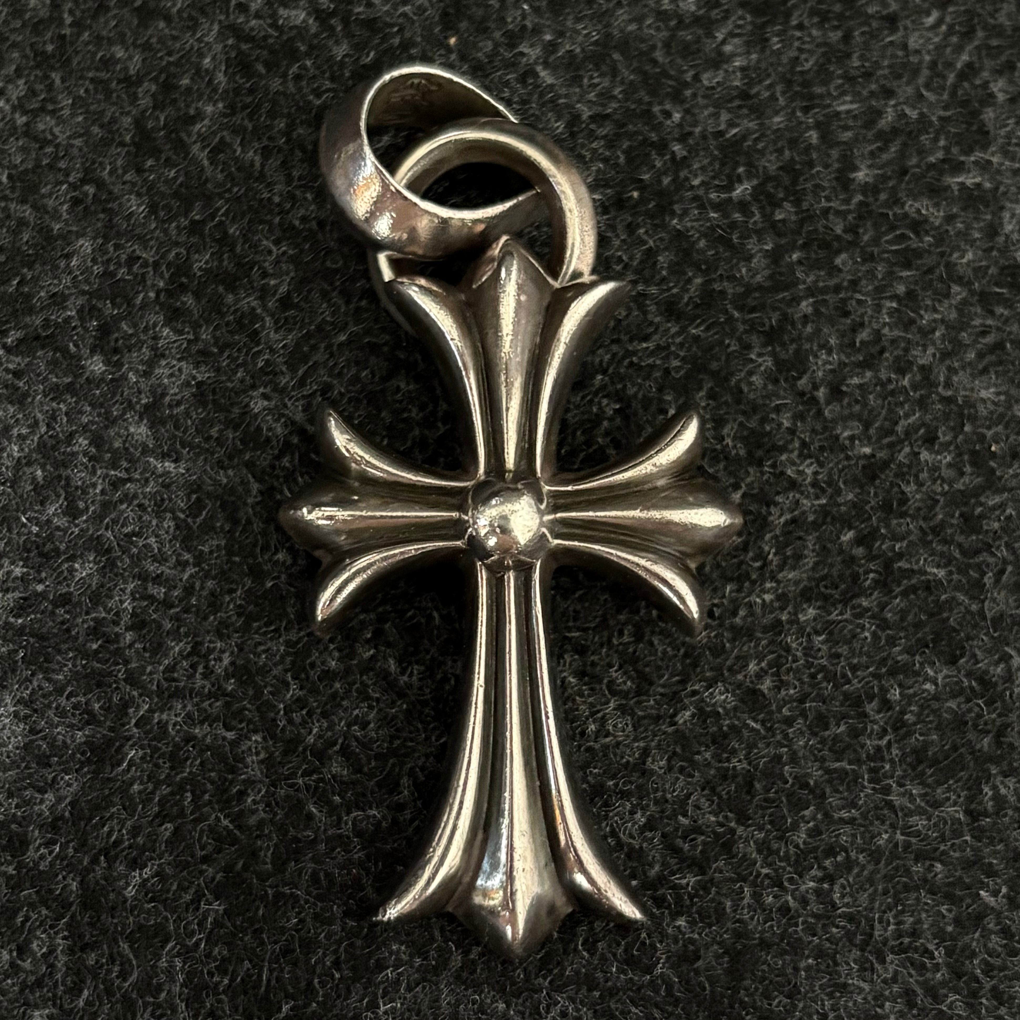 Chrome Hearts CH Cross Pendant Small / Plain Bail "Silver"