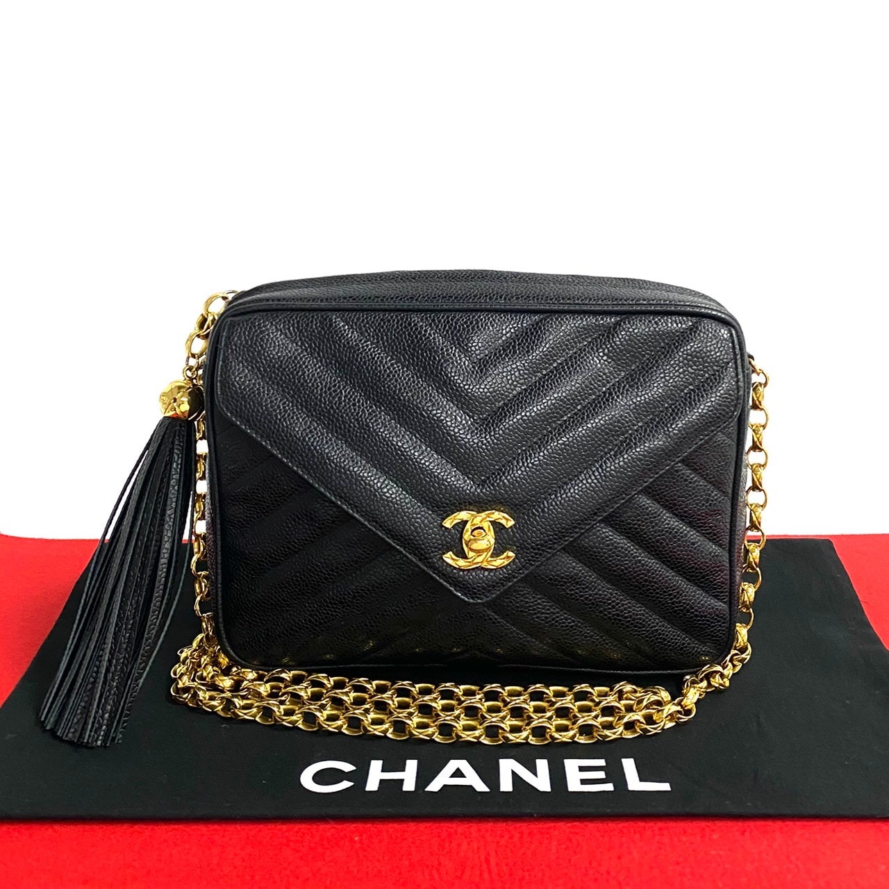 CHANEL シャネル ココマーク キャビアスキン ショルダーバッグ ブラック
31992