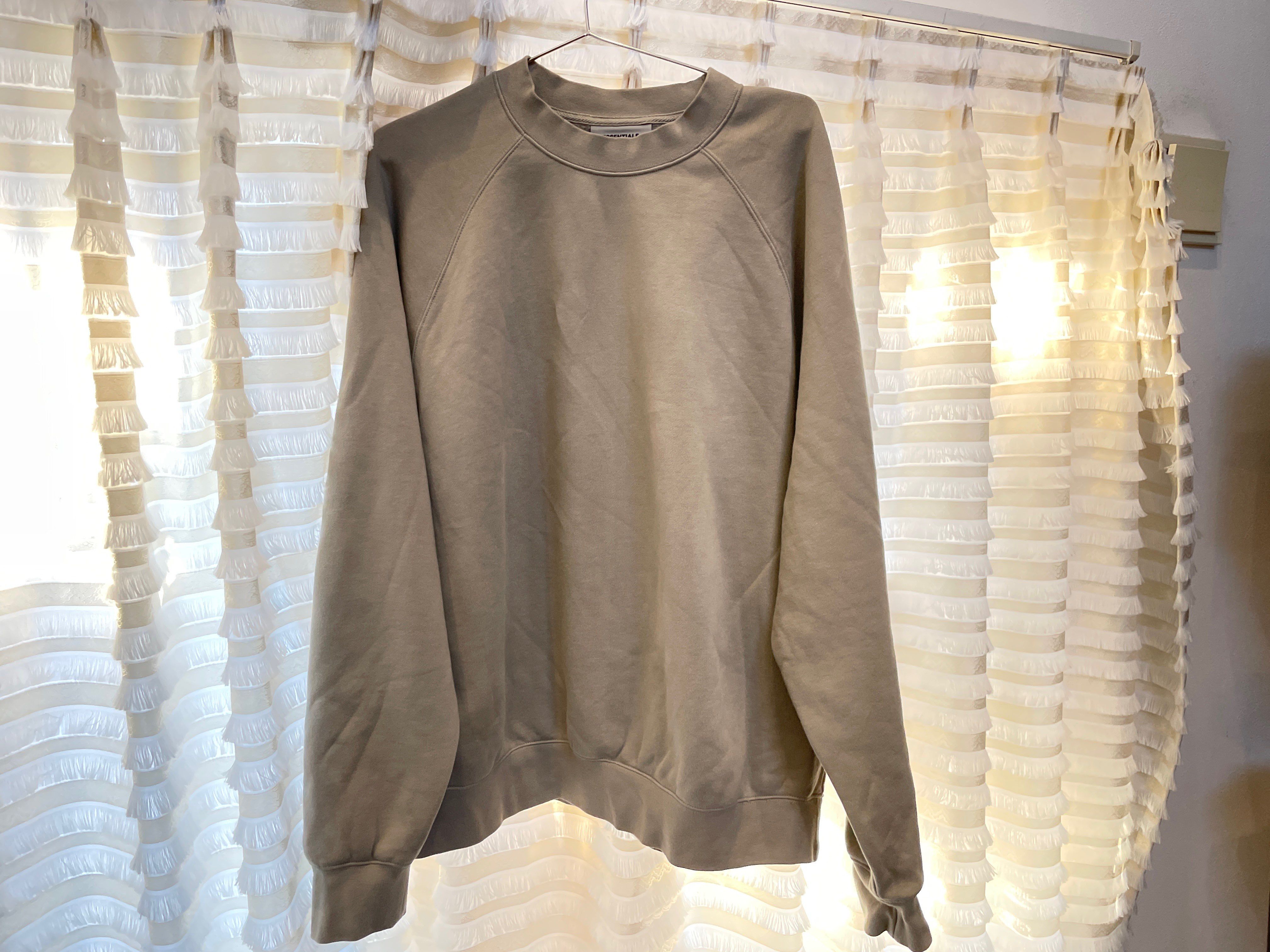 FEAR OF GOD ESSENTIALS Pull-Over Crewneck "Moss"