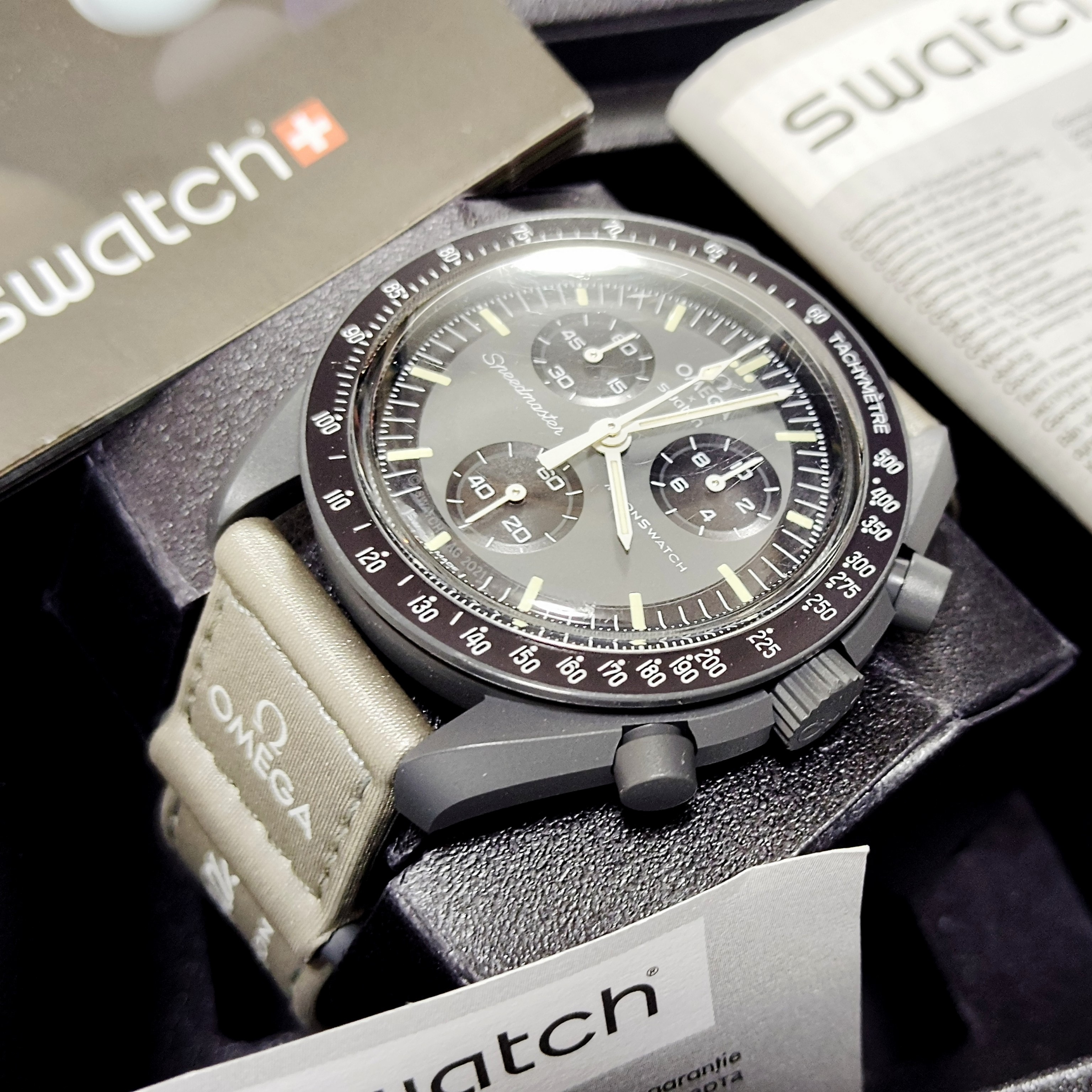 スウォッチ × オメガ ミッション トゥ マーキュリー SO33A100