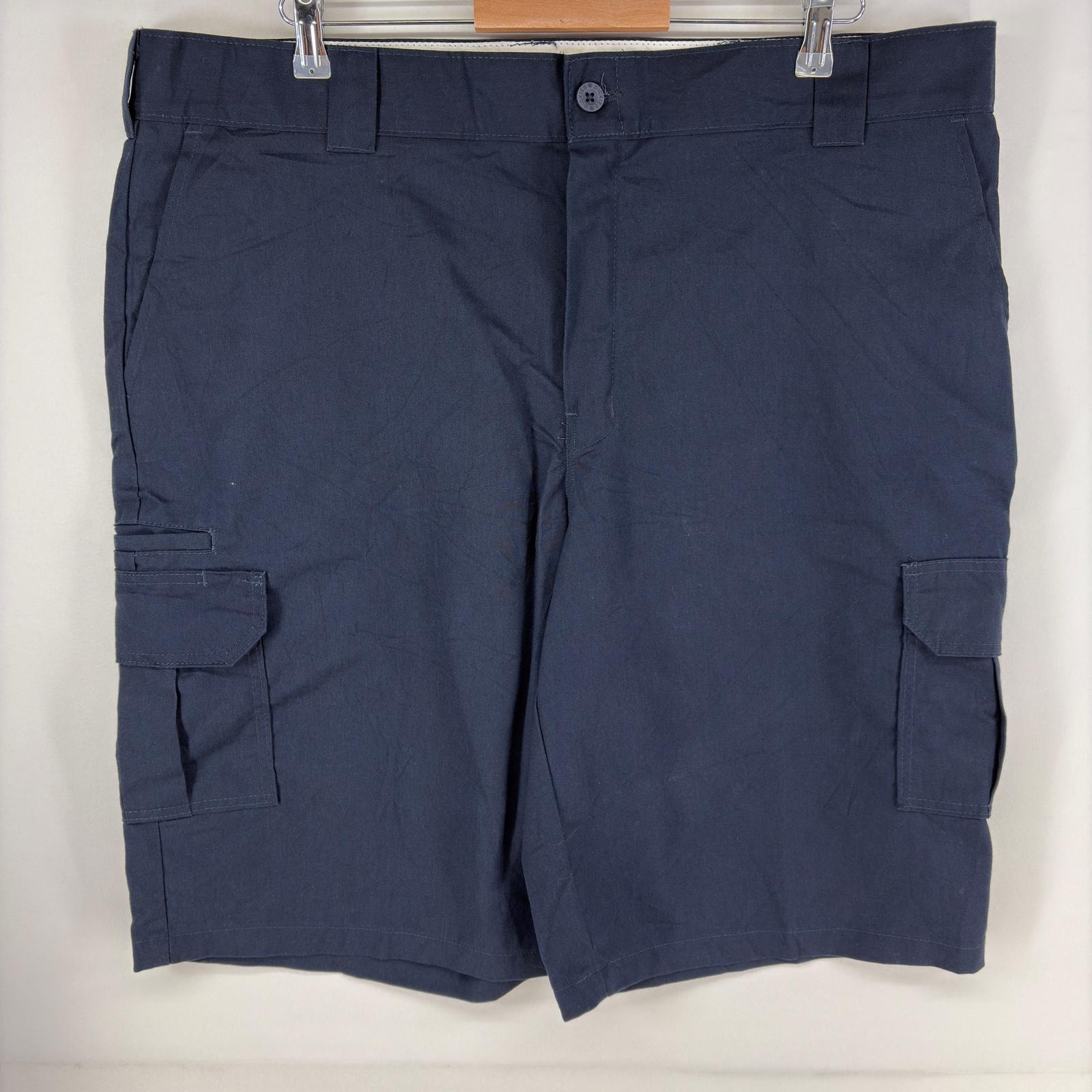 古着 ディッキーズ Dickies パンツ ワーク カーゴ 大きいサイズ ワンポイントロゴ ショーツ ジップ w42  ネイビー系 メンズ