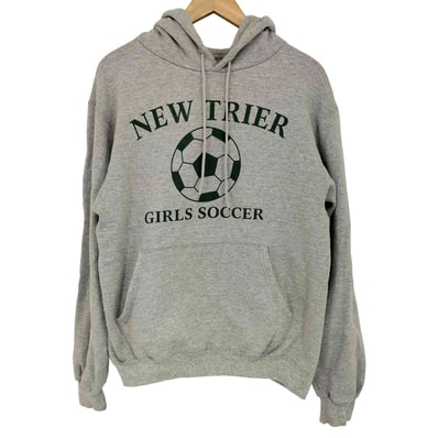 new trier girls soccer ラバープリントプルオーバーパーカー【1143515114554】