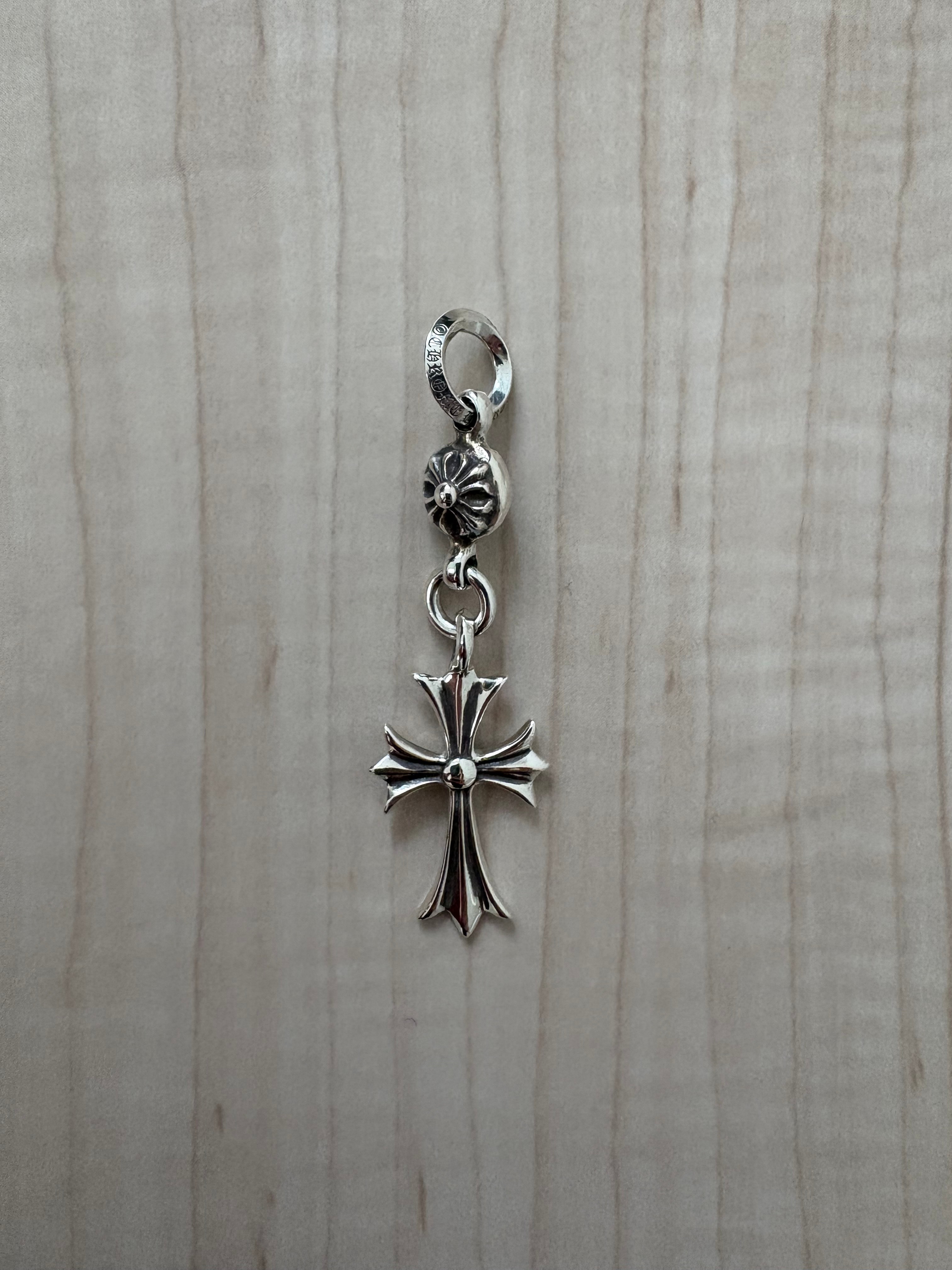 Chrome Hearts 1 Ball Tiny CH Cross Charm "Silver"