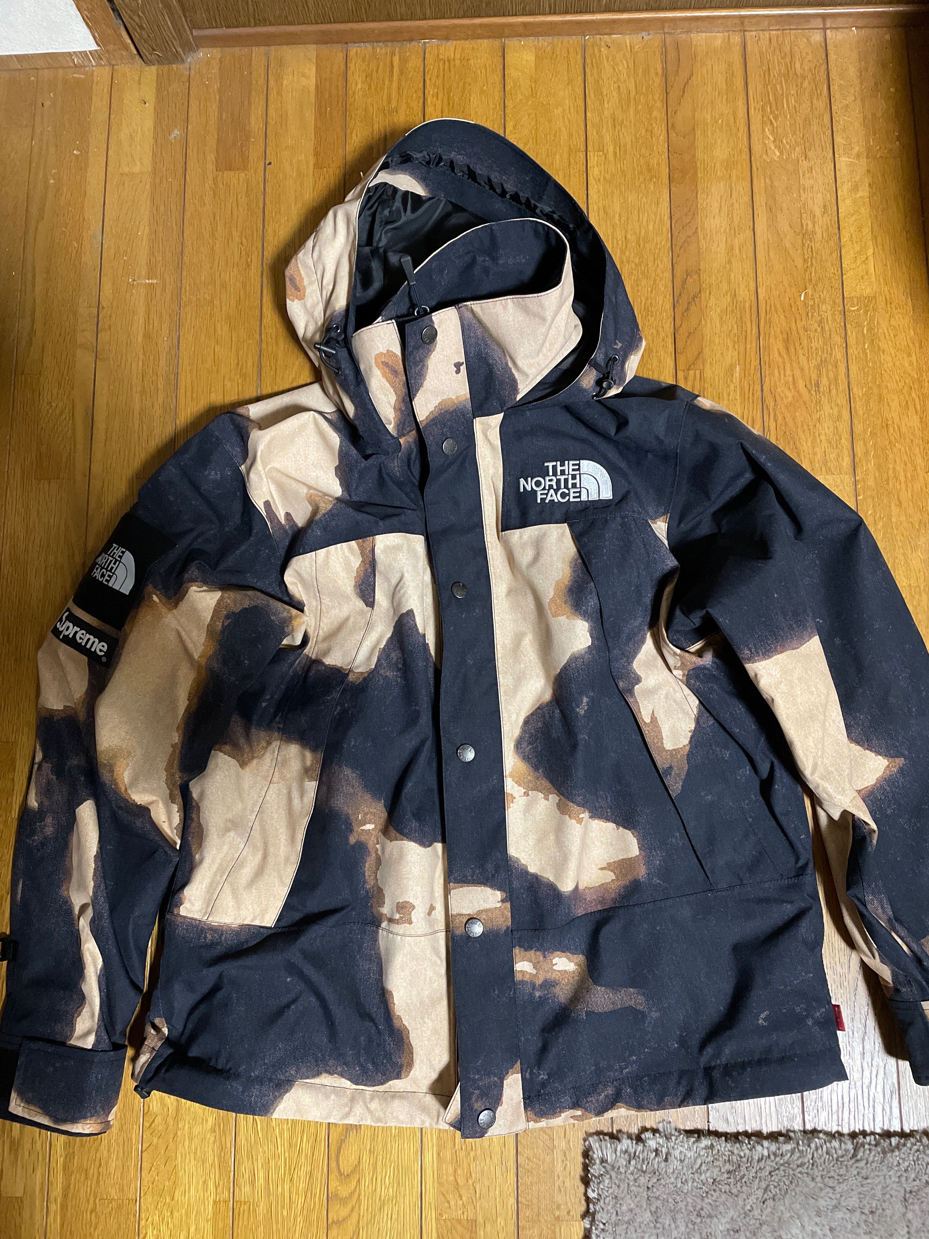 Supreme x The North Face Bleached Denim Print Mountain Jacket "Black"