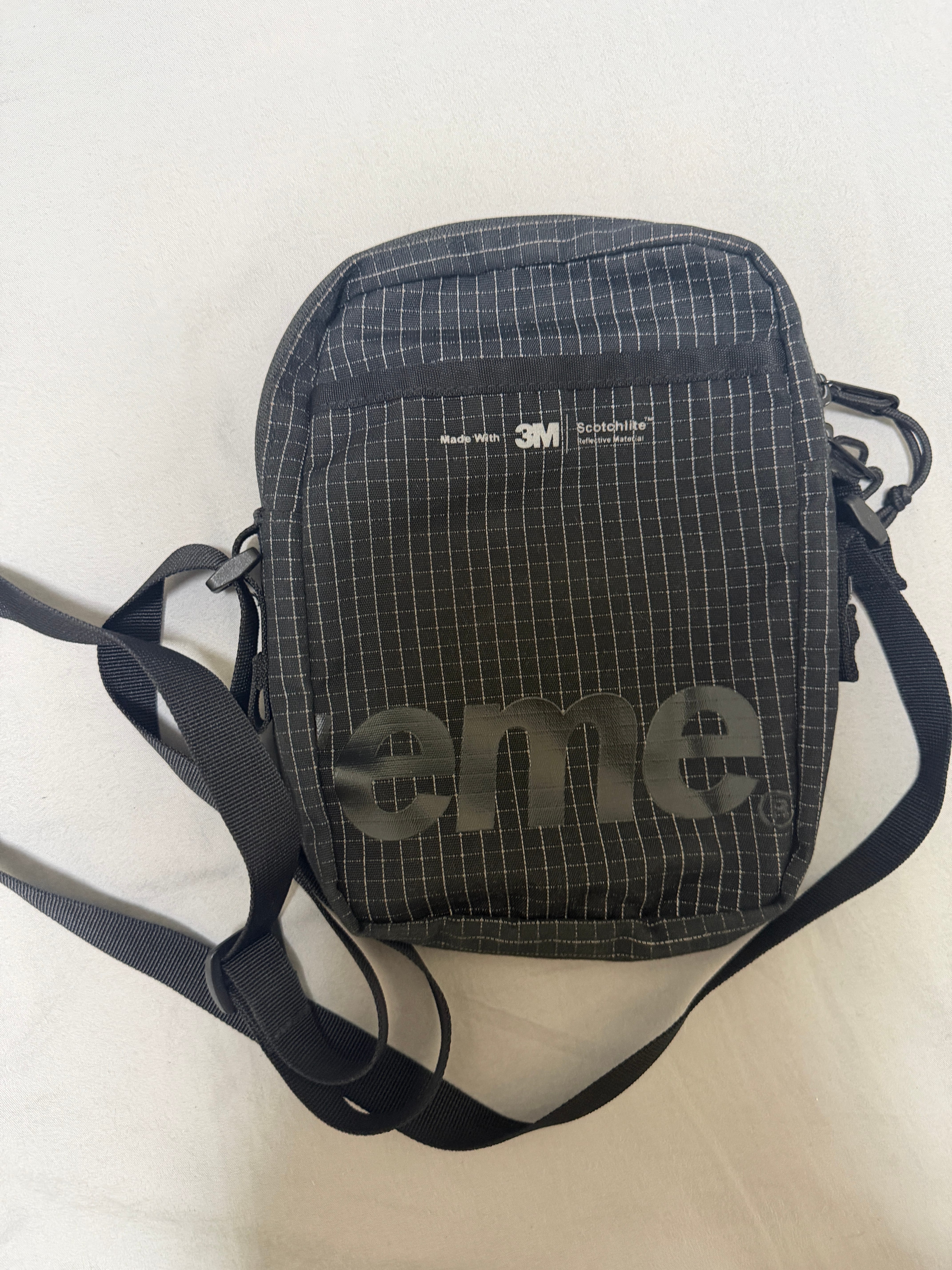 Supreme Velvet Mini Pouch 
