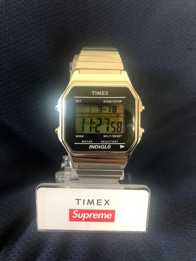 Supreme / Timex® Digital Watch "Silver"