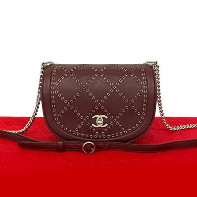 CHANEL シャネル ココアイレット スタッズ レザー ショルダーバッグ ワインレッド
21650