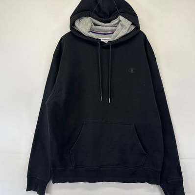 古着 チャンピオン Champion パーカー プルオーバー フーディ ワンポイントロゴ スウェット L ブラック系 メンズ