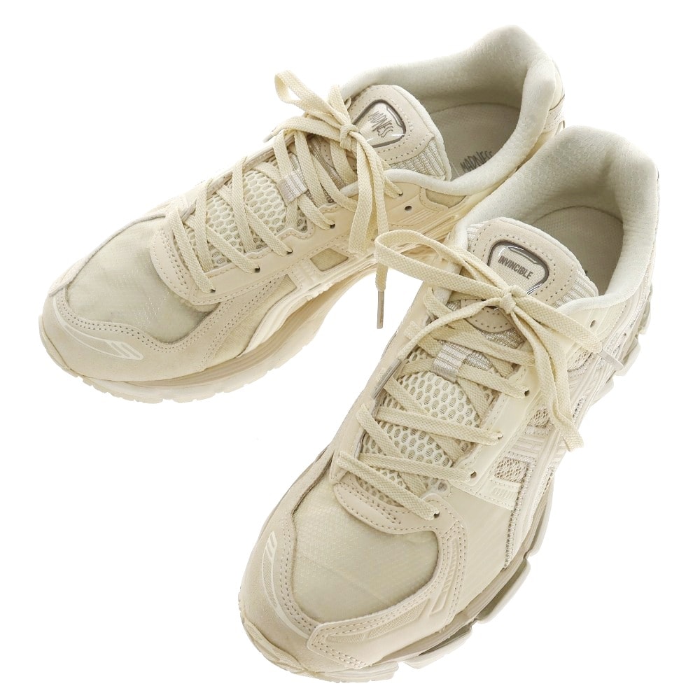 【中古】【未使用】アシックス asics × INVINCIBLE、MADNESS 2026年秋冬 スニーカー ライトベージュ【サイズ27】【メンズ】