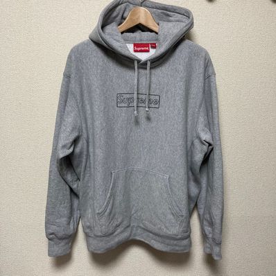 Supreme KAWS Chalk Logo Hooded Sweatshirt "Grey"(2021)